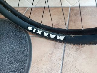 2 Maxxis Ikon 29x2.20 Negro Aro Rígido