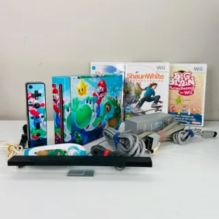 Nintendo Wii Skin Super Mario Controller