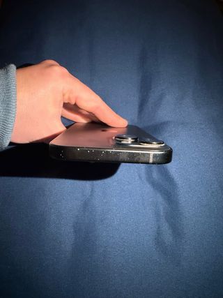 iPhone 15 Gris 82% Batería