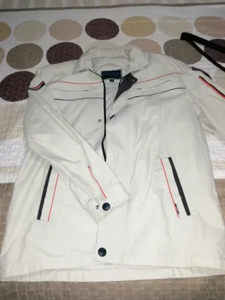 Cazadora de verano beige