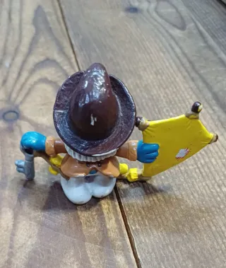 Rara figura de pitufo Benjamín Franklin con cometa