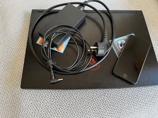 Portátil Gaming MSI + iPhone SE 3a generación 2022