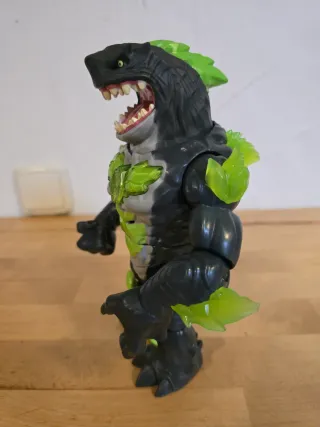 Beast Lab Tiburón Figura