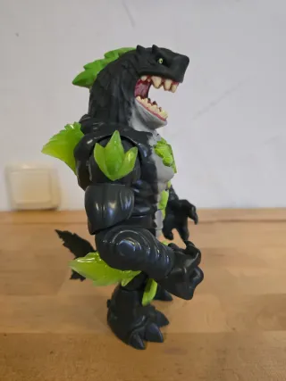 Beast Lab Tiburón Figura