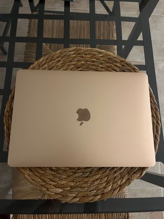 MacBook Air 13 Oro