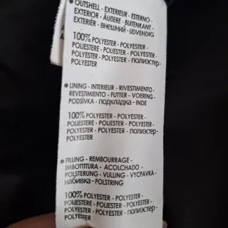 Abrigo Geographical Norway. Negro