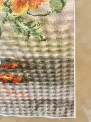 Cuadro punto de cruz  flores amapolas naranjas