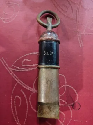 Silbato bronce/latón 19cm