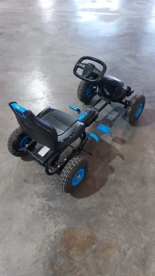 Kart a pedales con número 5