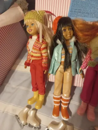Muñecas Wee 3 Friends y 5 BRATZ de Ban Dai