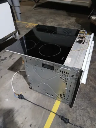 Horno Siemens Blanco con vitro