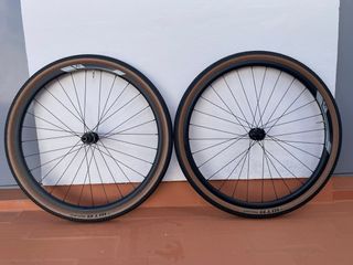 Ruedas Gravel Megamo GR 700 TR