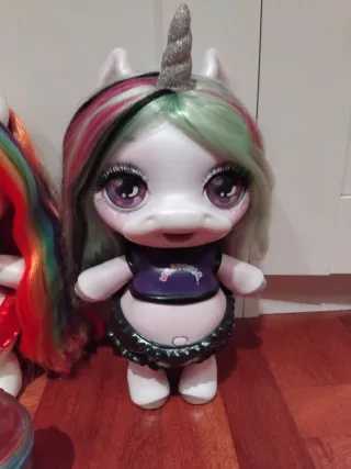 Muñecas unicornio y accesorios