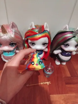Muñecas unicornio y accesorios
