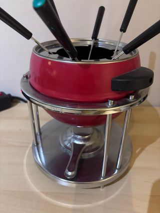 Fondue Roja con tenedores