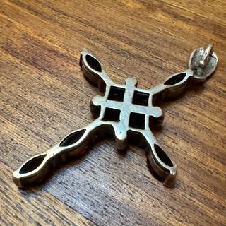 Cruz de Plata y Granates