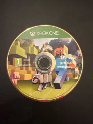 Xbox One Nero Opaco + Giochi e Controller