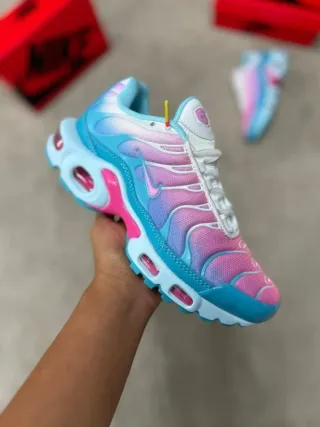 Nike Air Max Plus TN SE Azul Rosa