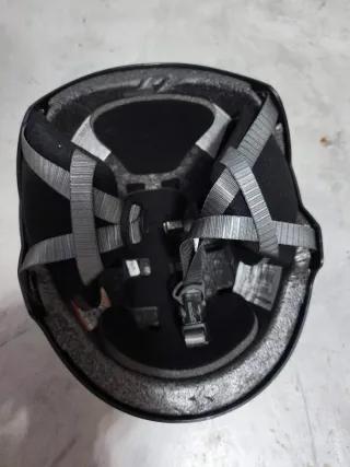 Casco de esquí negro hombre