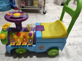 Correpasillos infantil musical Winnie the Pooh