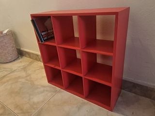 Estantería cubos roja