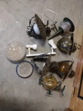 Lámparas y apliques de cristal y metal