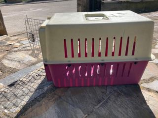 Transportín para mascotas beige y rosa