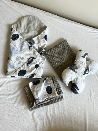 Nido riduttore letto con cuscini e coperte BabyMam