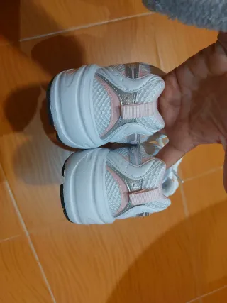 Zapatillas NB Talla 37