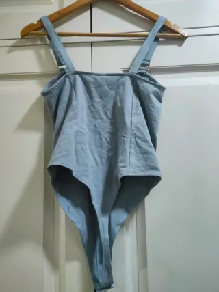 H&M - Body corset tirantes