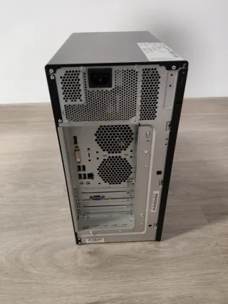 Ordenador Fujitsu ESPRIMO i5