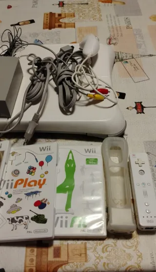 Consola Nintendo Wii + Juegos y Accesorios
