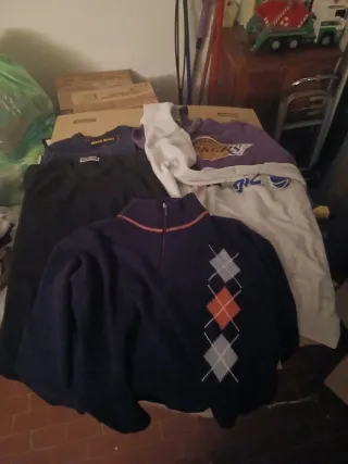 Vestiti da svuota armadio