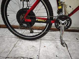 Bicicleta Eléctrica Raleigh Roja