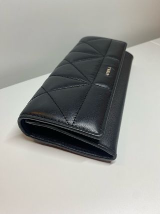 Cartera Furla Piel Acolchada Negra