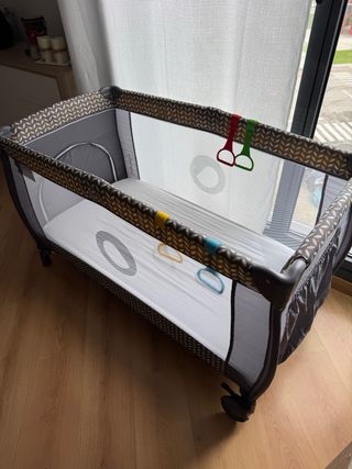 Cuna de viaje con colchón