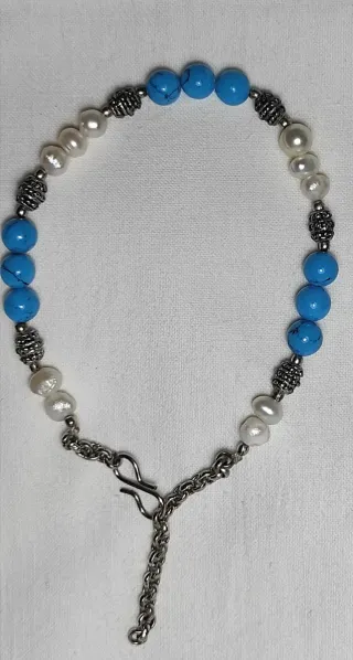 Pulsera Plateada Perlas imitación Howlita