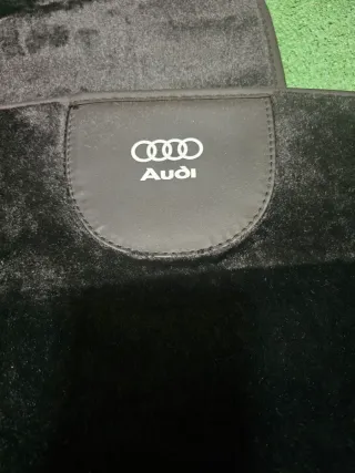 Alfombrillas Audi Terciopelo Delanteras