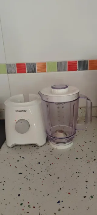 Batidora de vaso Kenwood blanca