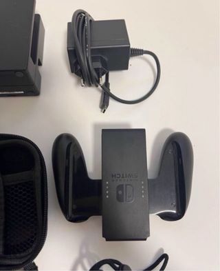 Nintendo Switch Negra/Gris + Accesorios