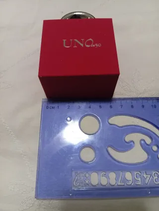 Cajas de regalo Uno de 50 (rojo)