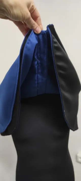 Muceta Traje Académico Azul. Facultad de Ciencias