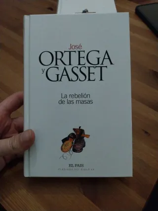 La familia de Pascual Duarte y más libros