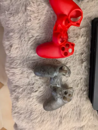 Consola PS4 Slim Negra + Accesorios