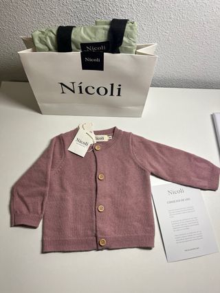 Conjunto bebé Nícoli camisa, ranita y chaqueta.
