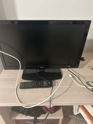 Televisor Haier Negro