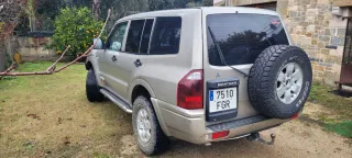 Mitsubishi Montero 2006