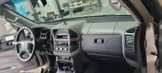 Mitsubishi Montero 2006