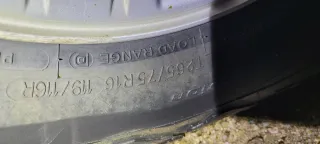 Mitsubishi Montero 2006