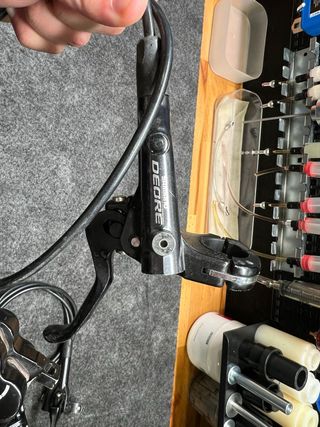 Frenos Shimano Deore MT5 4 pistones